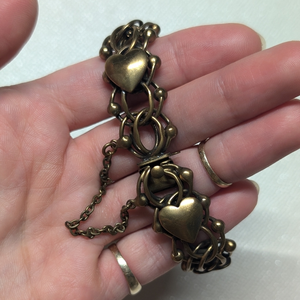 Elegant Heart Chain Bracelet Vintage Tokens Of Gilt